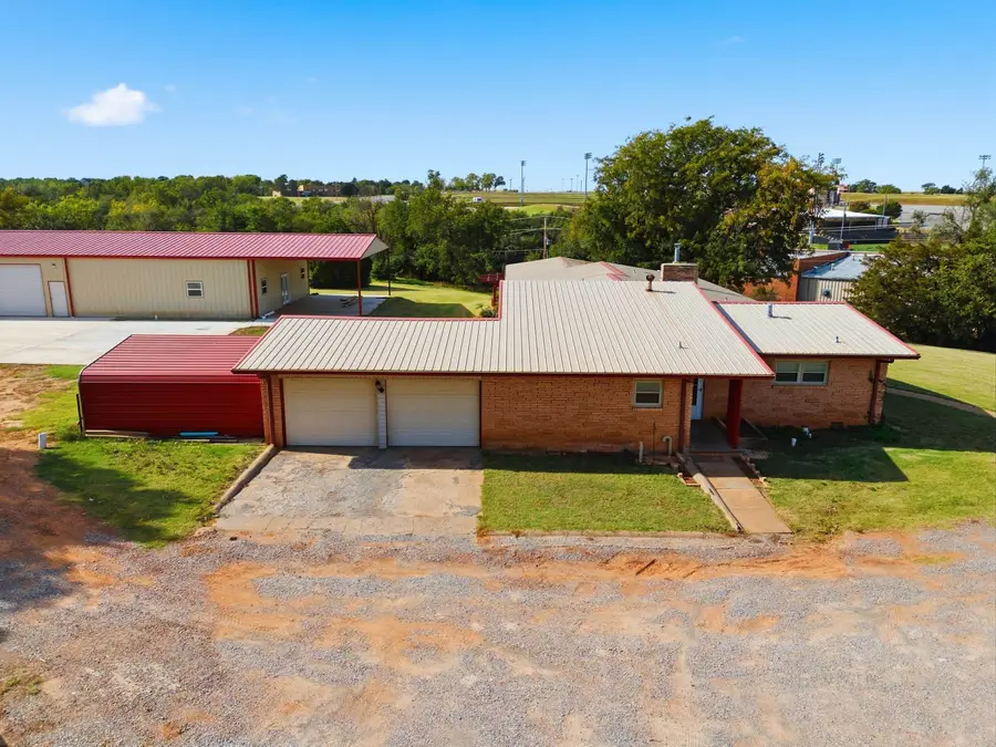 1301 S 8th, Alva, OK 73717 - #3