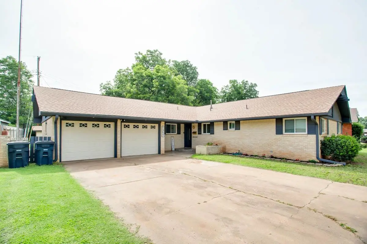 1359 Munger Dr, Enid, OK 73703 - #1