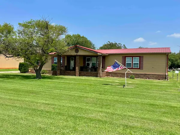 311 Main St, Kremlin, OK 73753