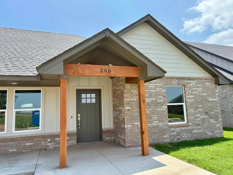205 Kathy Pl, Waukomis, OK 73773 - #3