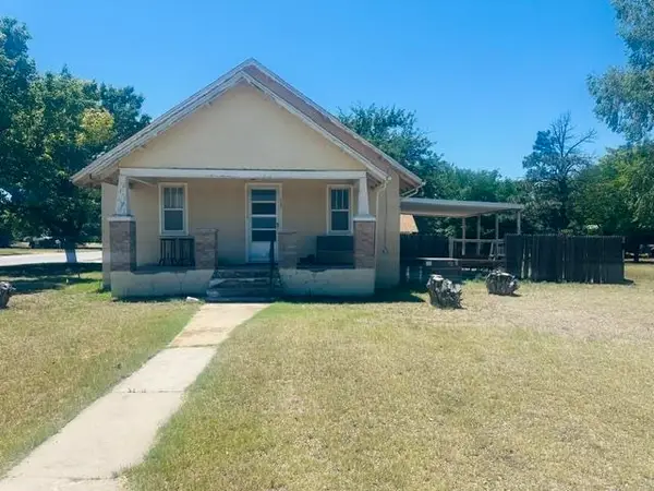 721 S Santa Fe, Shatuuck, OK 73858