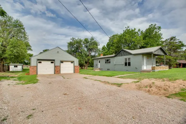 606 N Coolidge, Enid, OK 73703