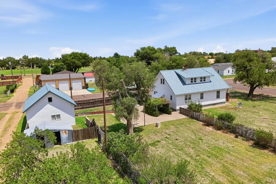 312 N Lincoln Street, Hooker, OK 73945 - #3