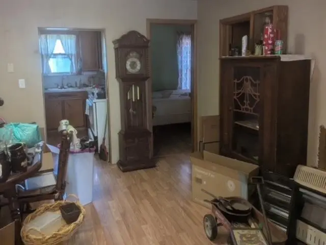 2111 E Walnut Ave, Enid, OK 73701 - #2