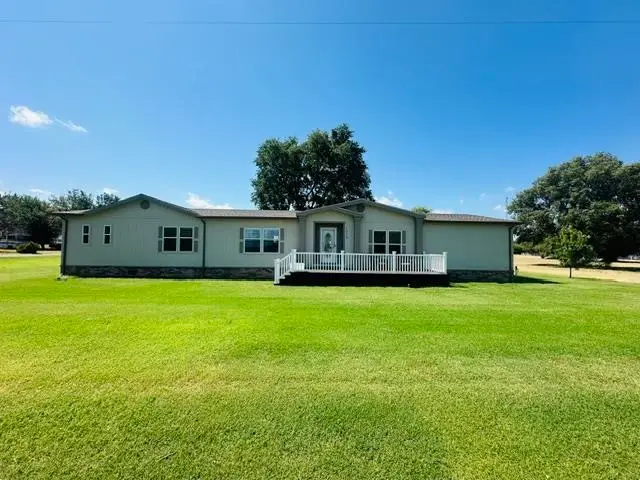 1019 E Carey, Shattuck, OK 73858 - #1