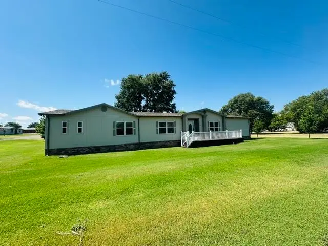 1019 E Carey, Shattuck, OK 73858 - #2