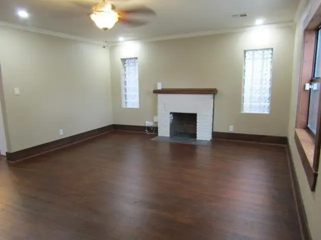 410 Garfield St, Enid, OK 73703 - #2