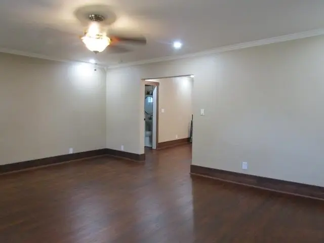 410 Garfield St, Enid, OK 73703 - #3