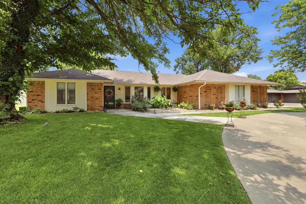 2702 Edgewood, Enid, OK 73703 - #1