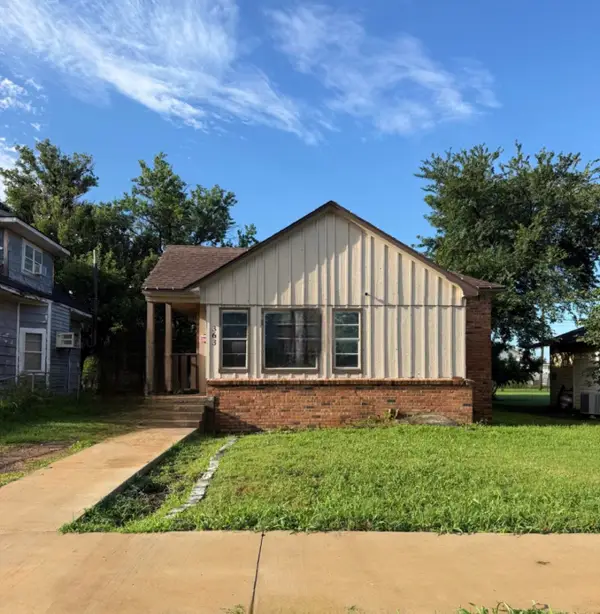 363 E Birch, Enid, OK 73701
