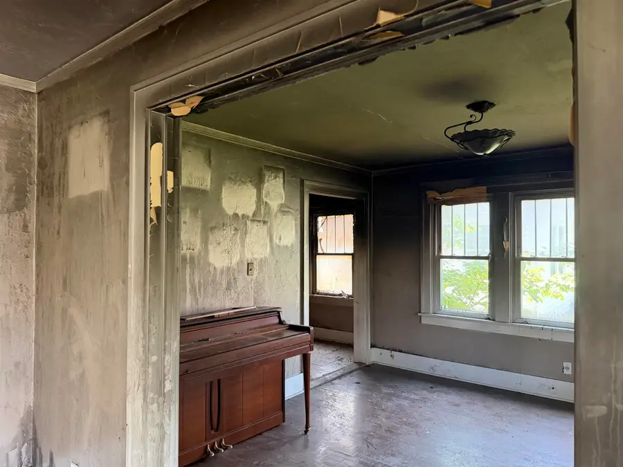 1919 W Cherokee, Enid, OK 73703 - #3