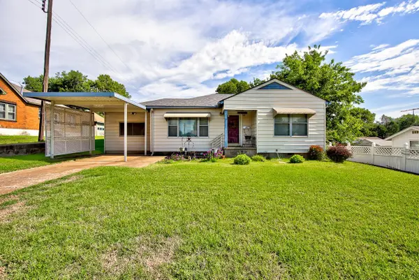 1820 E Elm Ave, Enid, OK 73701