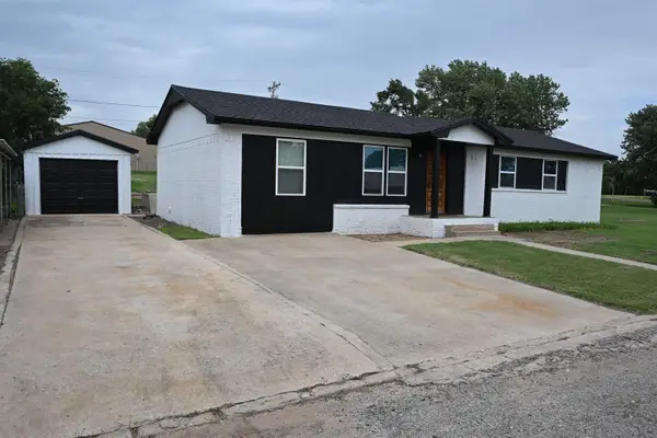 109 E 2nd, Vici, OK 73859