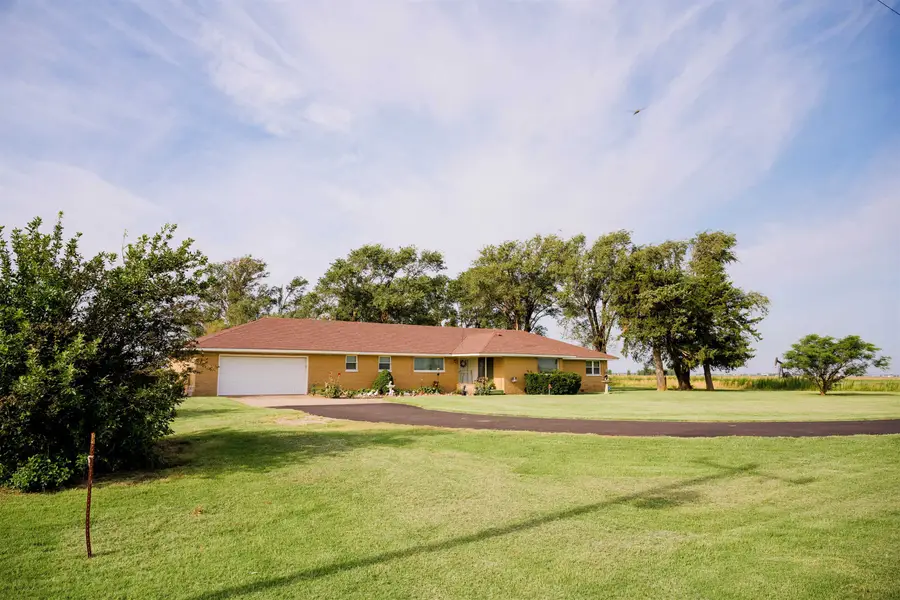 26962 Co. Rd. 640, Cherokee, OK 73728 - #2