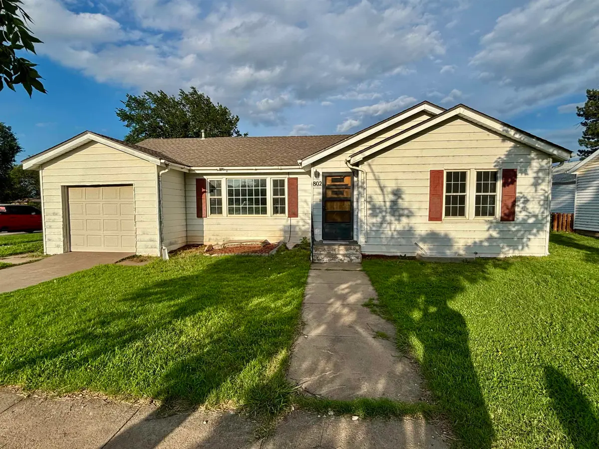 802 Avenue E, Beaver, OK 73932 - #1