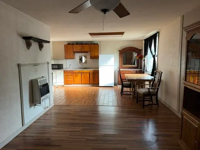 715 N Main St, Vici, OK 73859 - #2