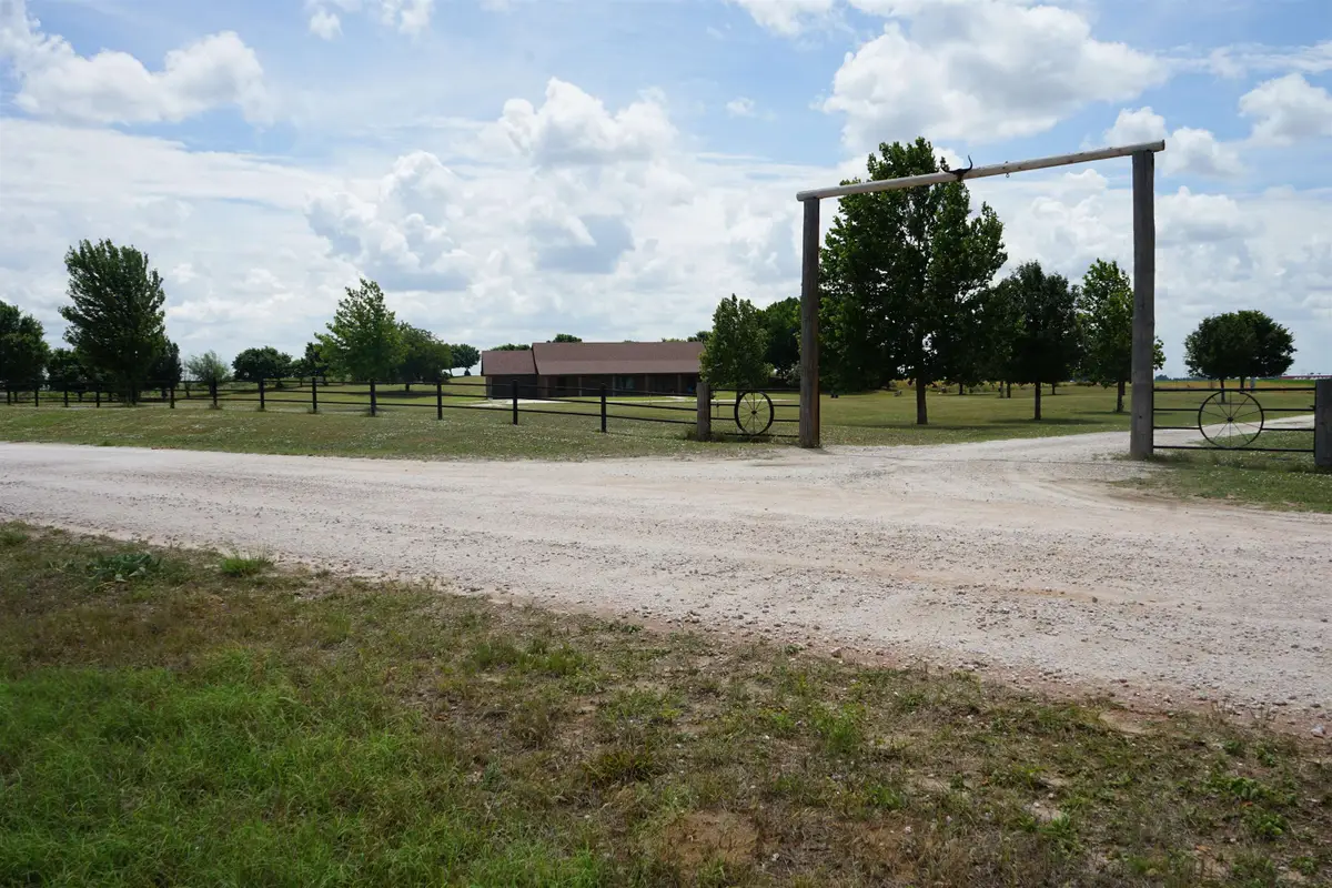 213719 E County Road 42, Mooreland, OK 73852-0000 - #1