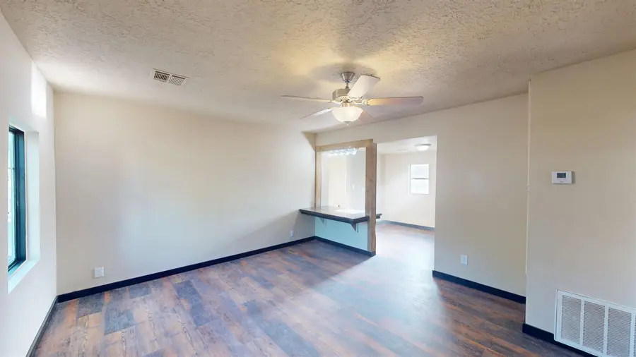 309 S Graham, Mooreland, OK 73852 - #2