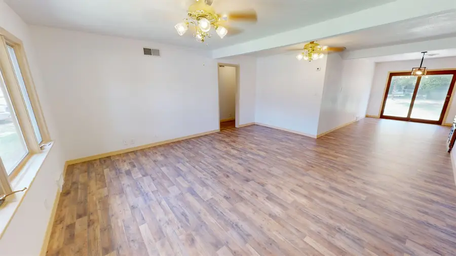 1073 Nickerson, Waynoka, OK 73860 - #2