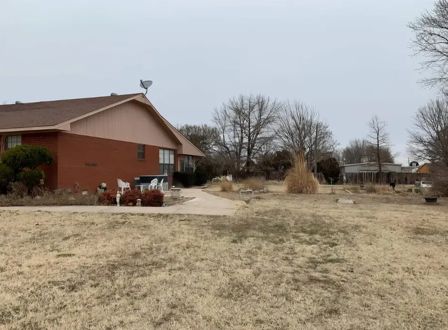 217 Ash St, Aline, OK 73716-0000 - #2