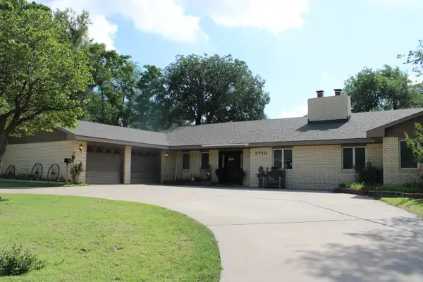 3710 22nd St, Woodward, OK 73801-0000