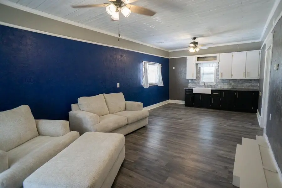 403 W Jane Jayroe, Laverne, OK 73848 - #3