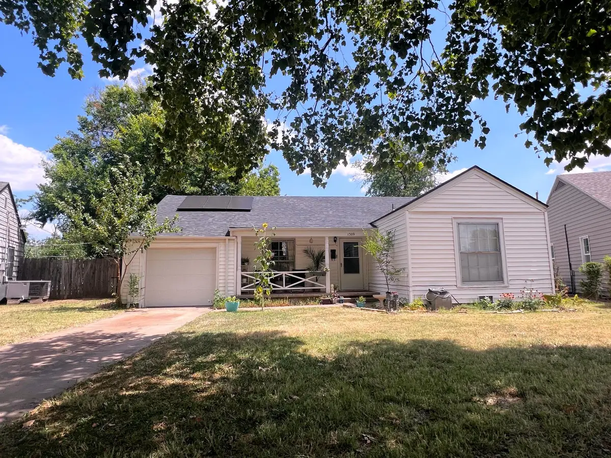 1309 Seneca Ave, Enid, OK 73703 - #1