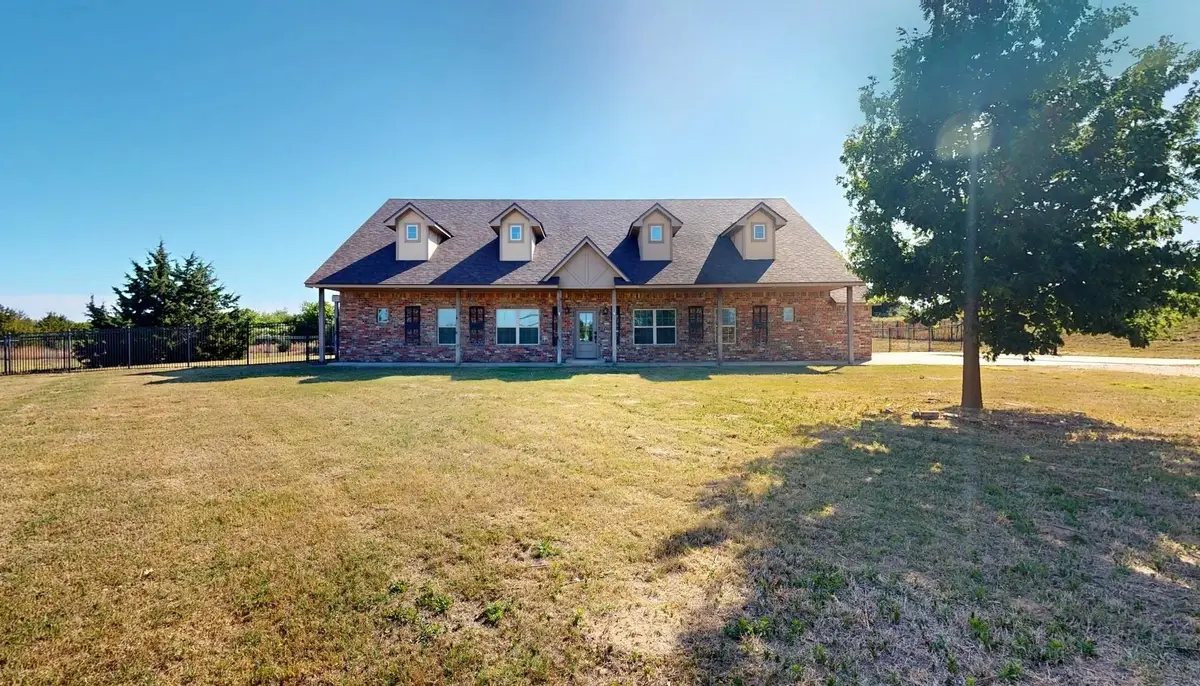 51913 S County Rd 199, Woodward, OK 73801 - #1