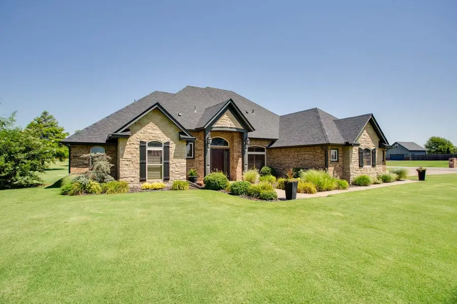 21 Cumberlin Rd, Enid, OK 73703 - #2