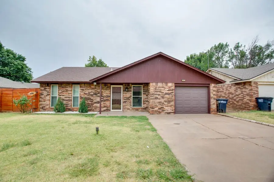 5017 Parkwood Ave, Enid, OK 73703 - #3