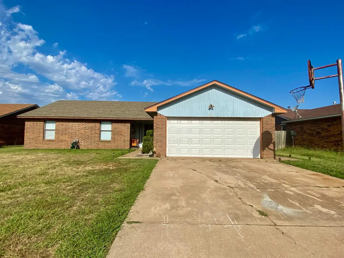 606 Aspen, Enid, OK 73703 - #1