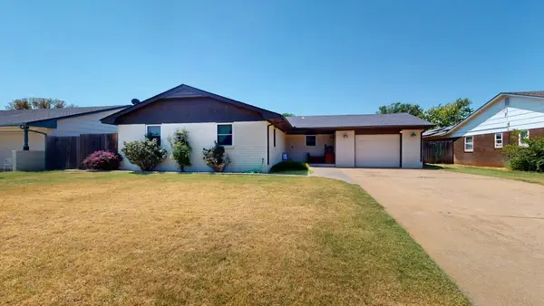 2615 2nd St, Woodward, OK 73801