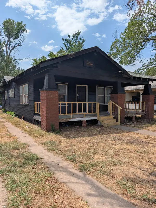 1709 W Maine, Enid, OK 73701