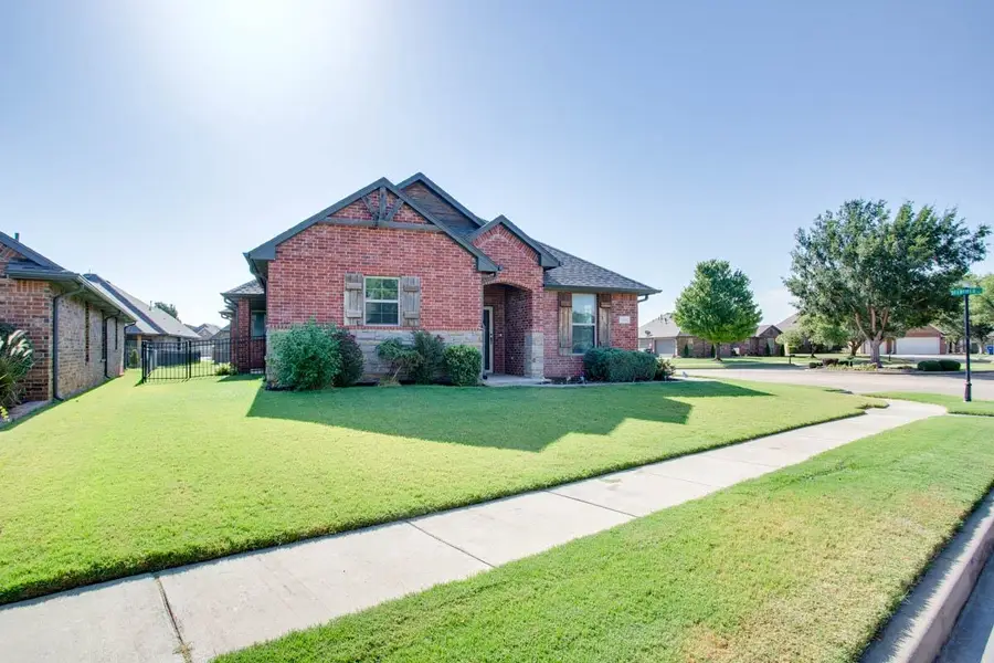 1101 Remington Court, Enid, OK 73703 - #3