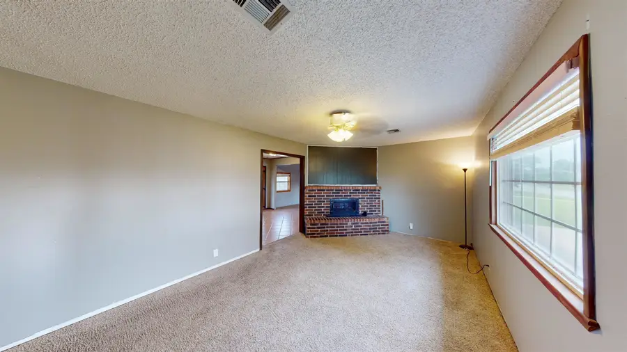 1115 S Ellis, Shattuck, OK 73858 - #2