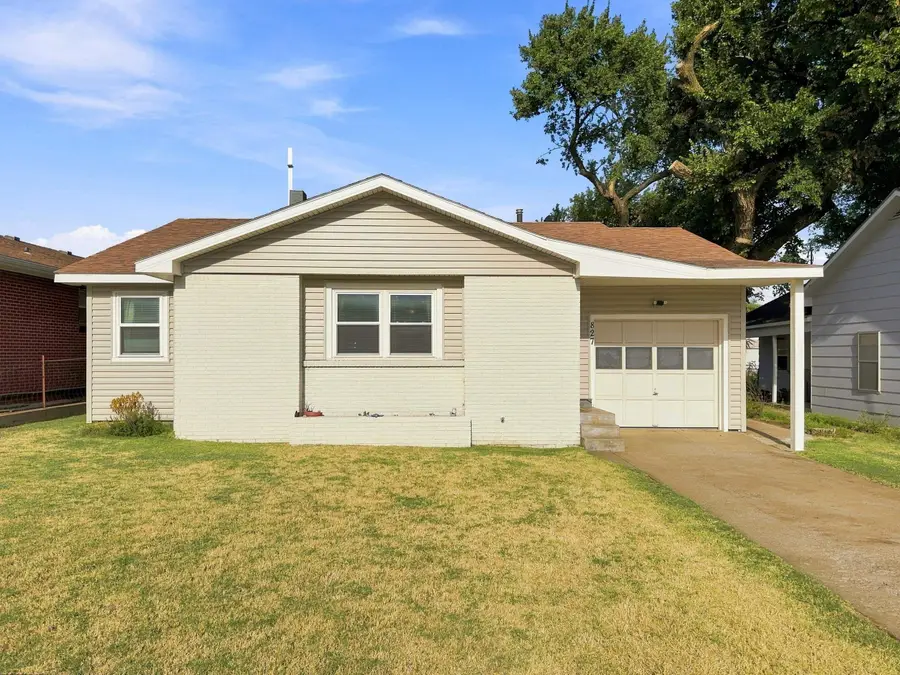 827 2nd St, Alva, OK 73717 - #2