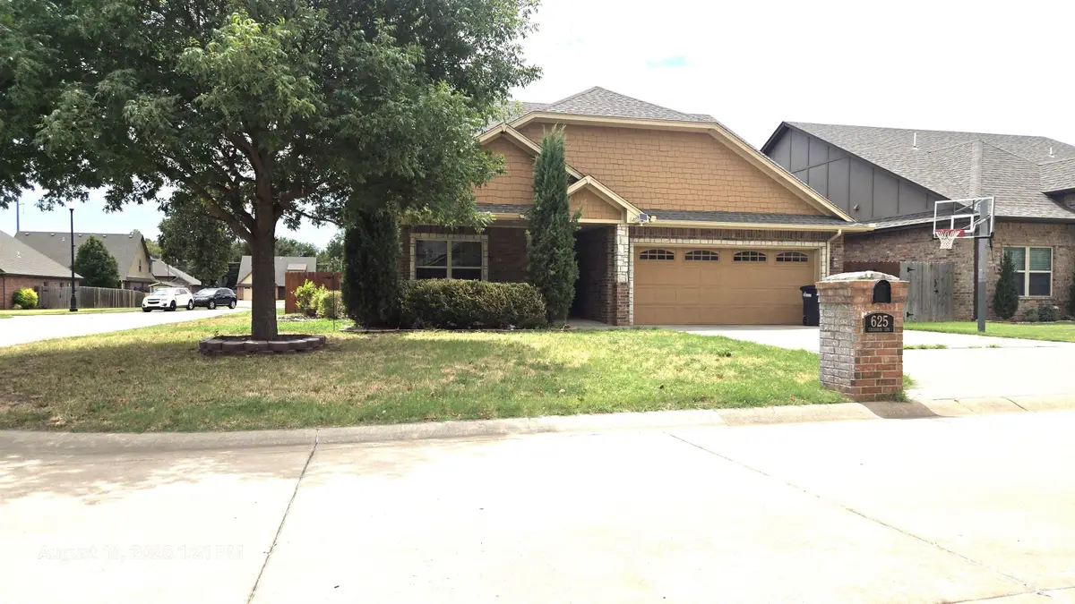 625 Chisholm Creek, Enid, OK 73701 - #1