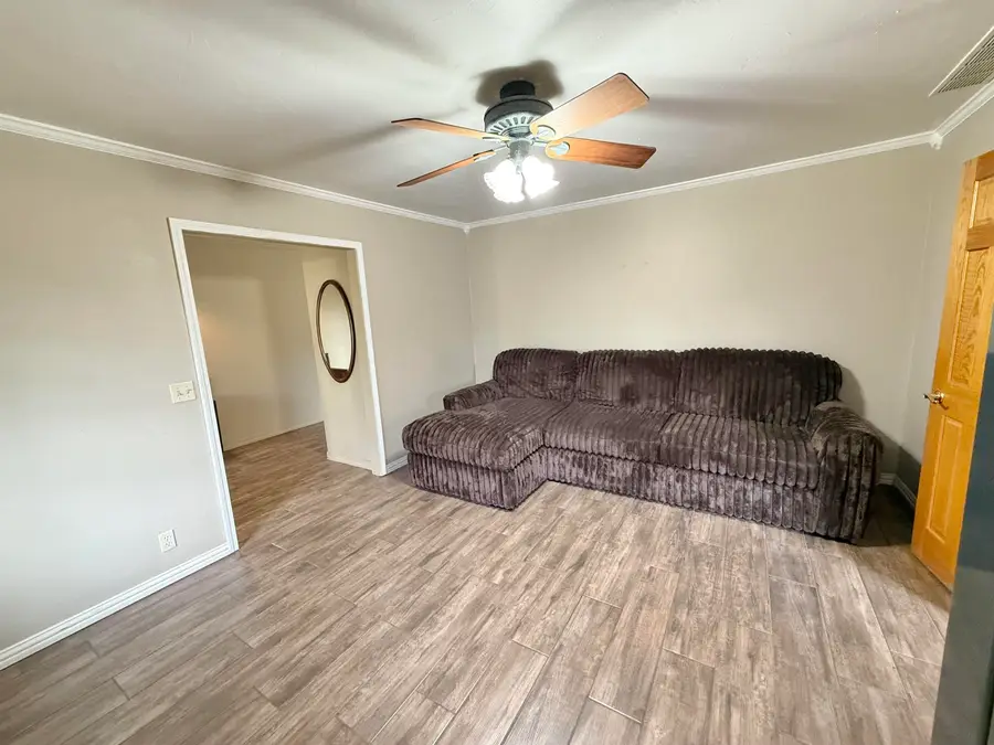 508 Post Rd, Woodward, OK 73801-7545 - #3