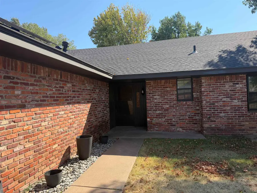 2729 Constitution, Enid, OK 73703 - #2