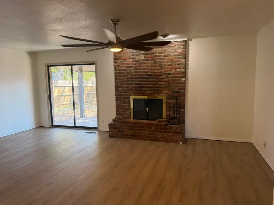 2729 Constitution, Enid, OK 73703 - #3