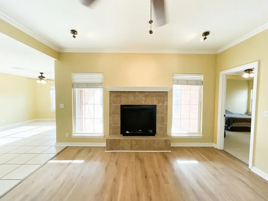 1013 Saybrook, Enid, OK 73703 - #3