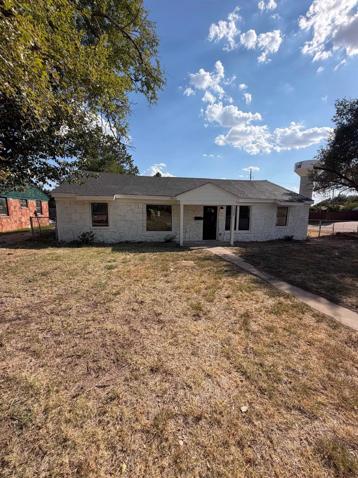 1325 Ritchie Ave, Enid, OK 73701 - #1