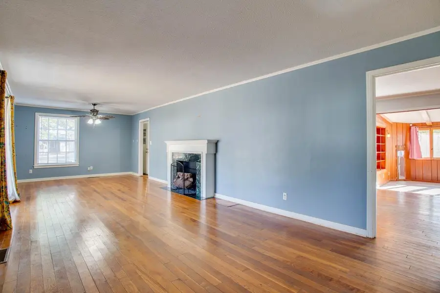 1202 Sunset Ave, Enid, OK 73703 - #2