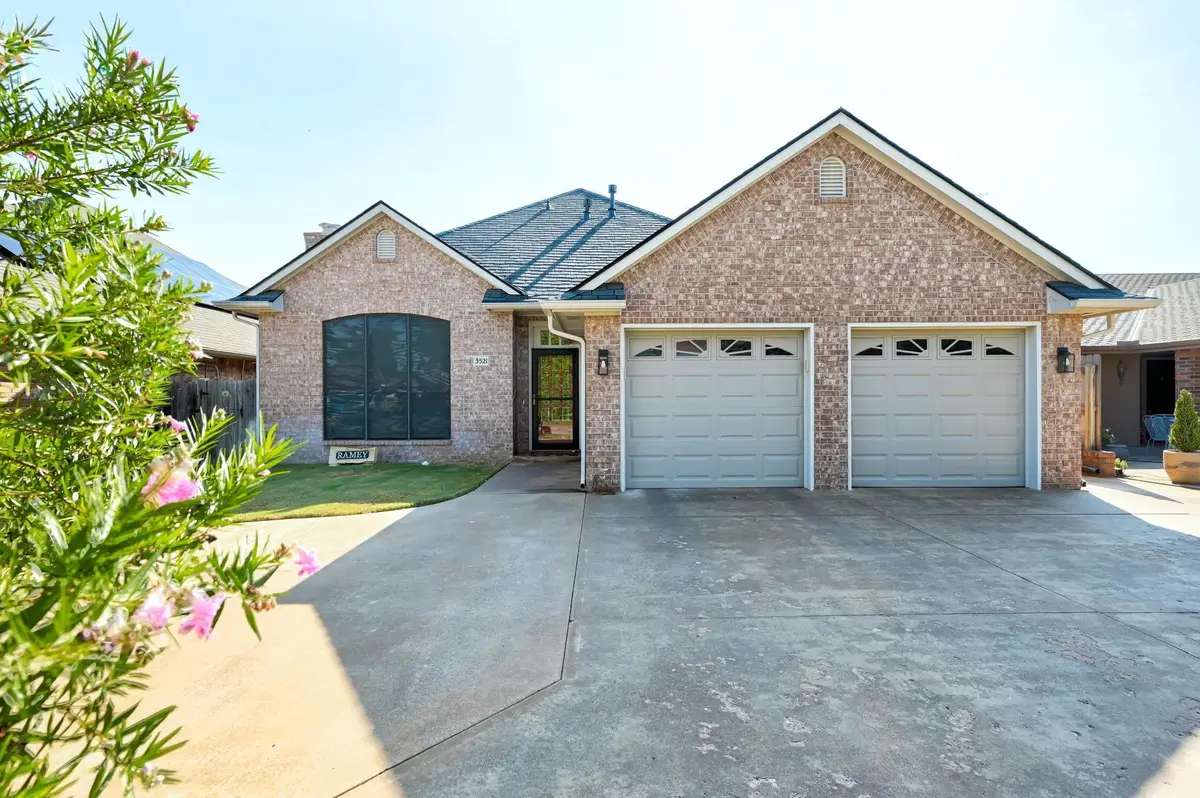 3521 Rockwood Rd, Enid, OK 73703 - #1