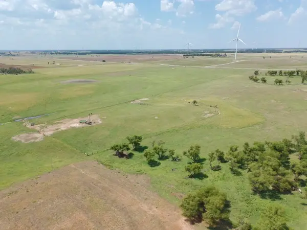 50316 NS 271 Road, Ames, OK 73718