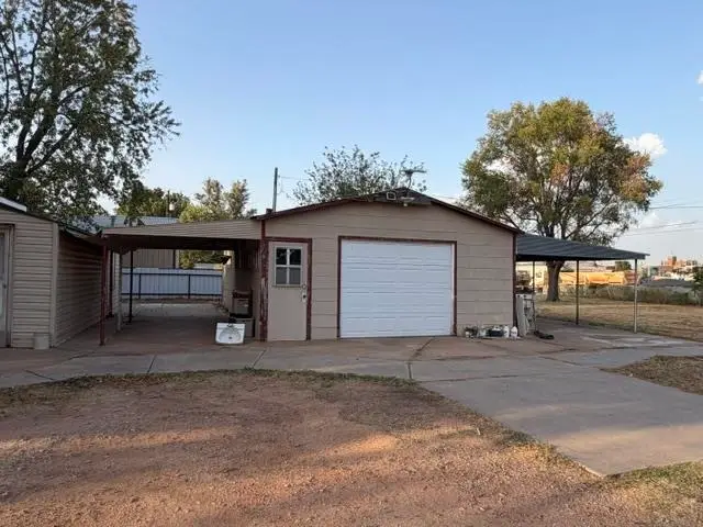 219 S Fifth Ave, Fairview, OK 73737 - #3