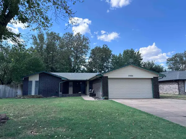 2902 Sunnybroook, enid, OK 73703