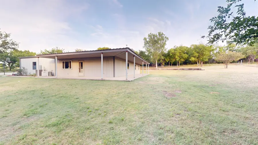 39666 S County Road 197, Woodward, OK 73801 - #2