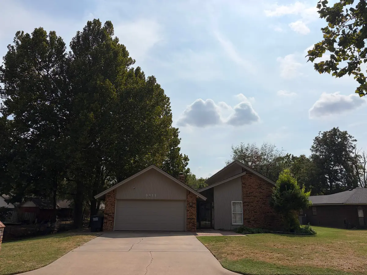 3011 Oakridge, Enid, OK 73703-2013 - #1