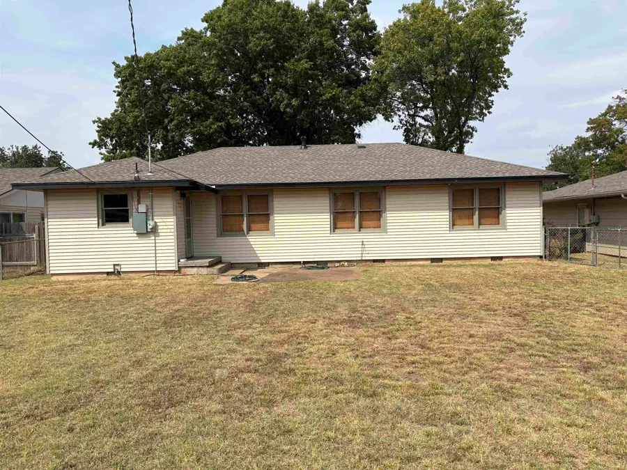 709 W Palm, Enid, OK 73701 - #3